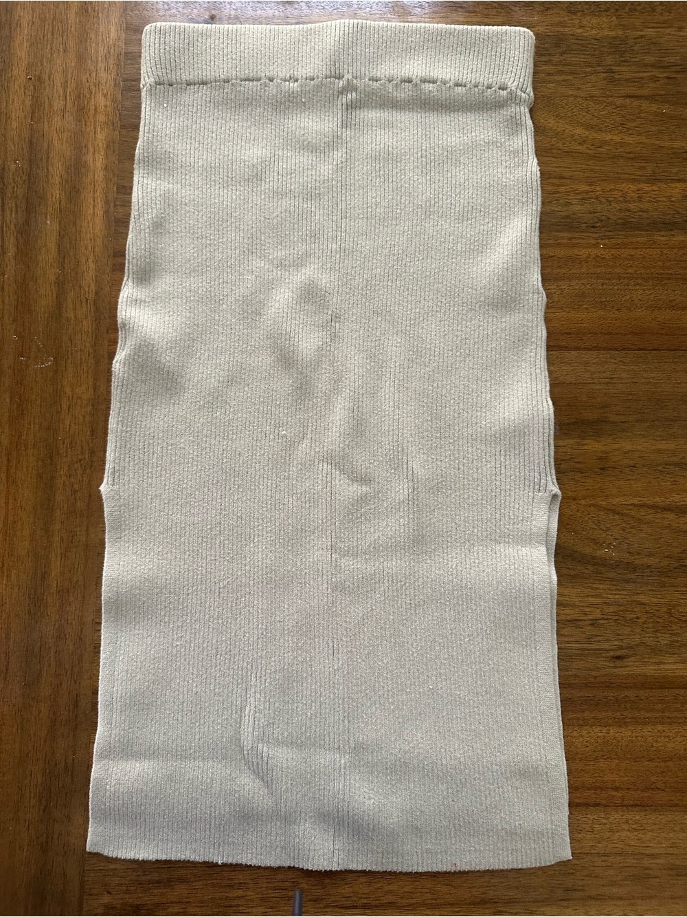 Abercrombie & Fitch Cream Ribbed Pencil Skirt
